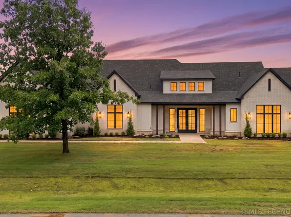 21822 E 138th St S, Broken Arrow, OK 74014
