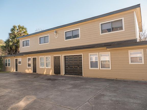 5th image of 729 5th Ave N #2