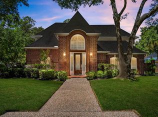 8730 Kennet Valley Rd, Spring, TX 77379