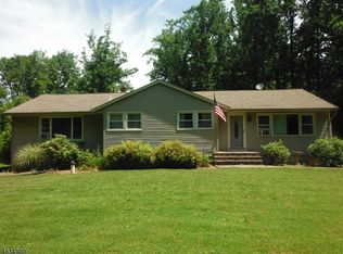 43 Pulaski Rd, Whitehouse Station, NJ 08889