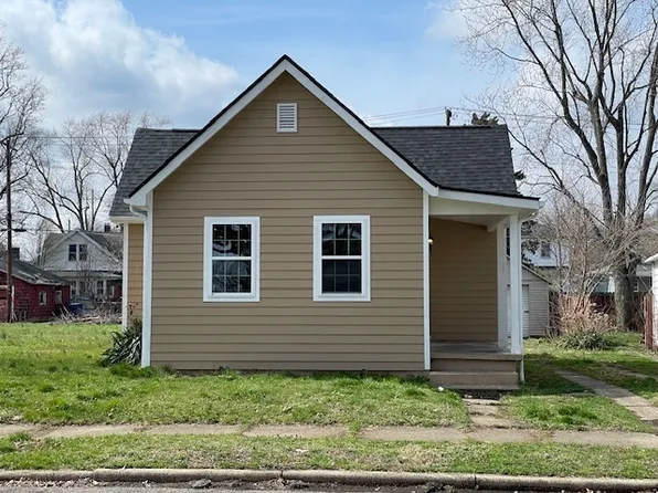 611 S 20th St, Terre Haute, IN 47803