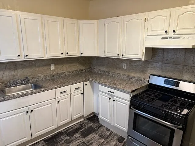 2 bed, $1,500 — Photo 1
