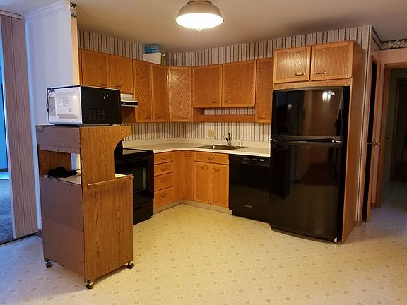 4th image of 505 Tifft Ave