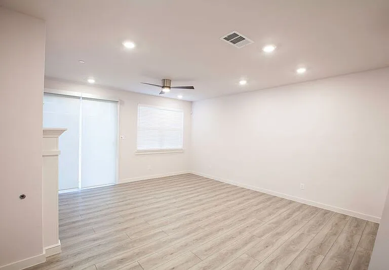 616 Laurel Ln — Photo 9