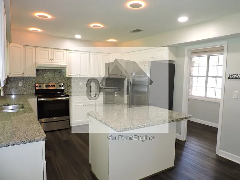 7674 Old Hickory Dr — Photo 11