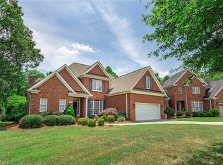 596 Camden Park Ct, High Point, NC 27265