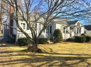 107 Fitchville Rd #A, Bozrah, CT 06334