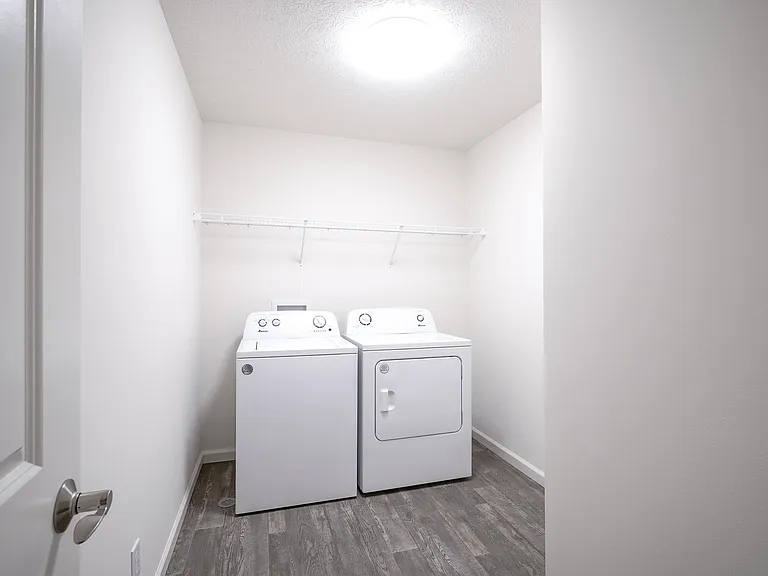 1133 Thorny Ln — Photo 35