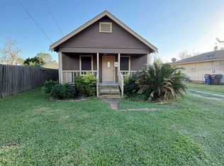 226 E Alabama St, Brazoria, TX 77422