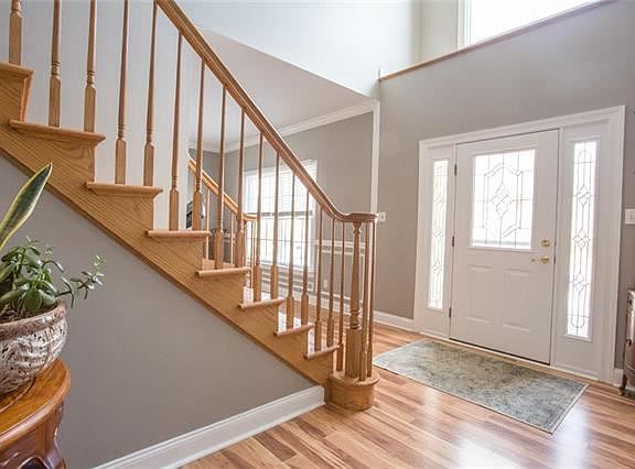 3rd image of 3320 Old Carriage Dr