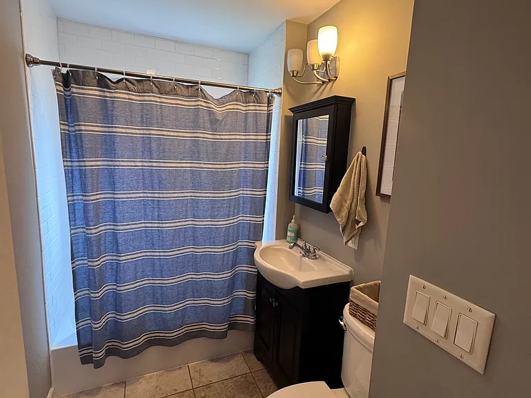 21 Westminster St — Photo 9