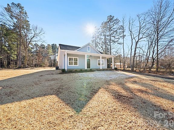 3rd image of 3922 Vann Sneed Rd #8