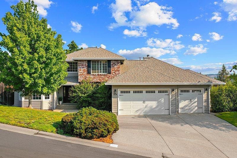 1st image of 374 Platt Cir