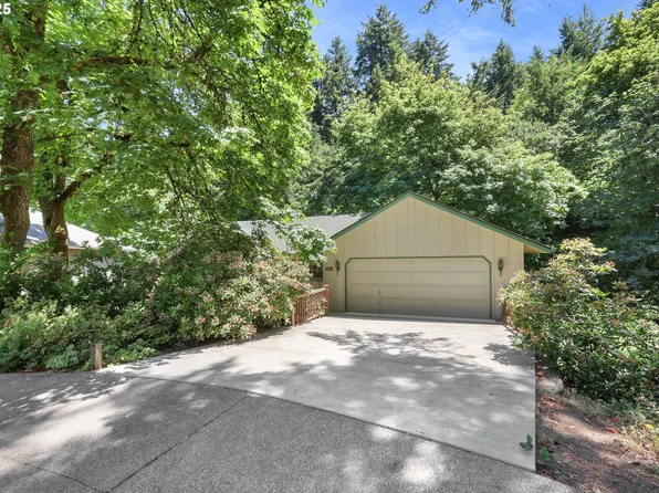 1825 Cameo Dr, Eugene, OR 97405