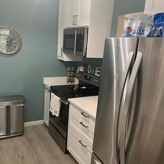 110 Maple Pl #8 — Photo 7