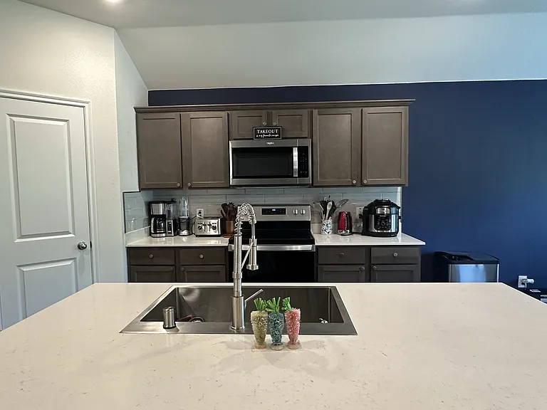 125 Smarty Jones St — Photo 10