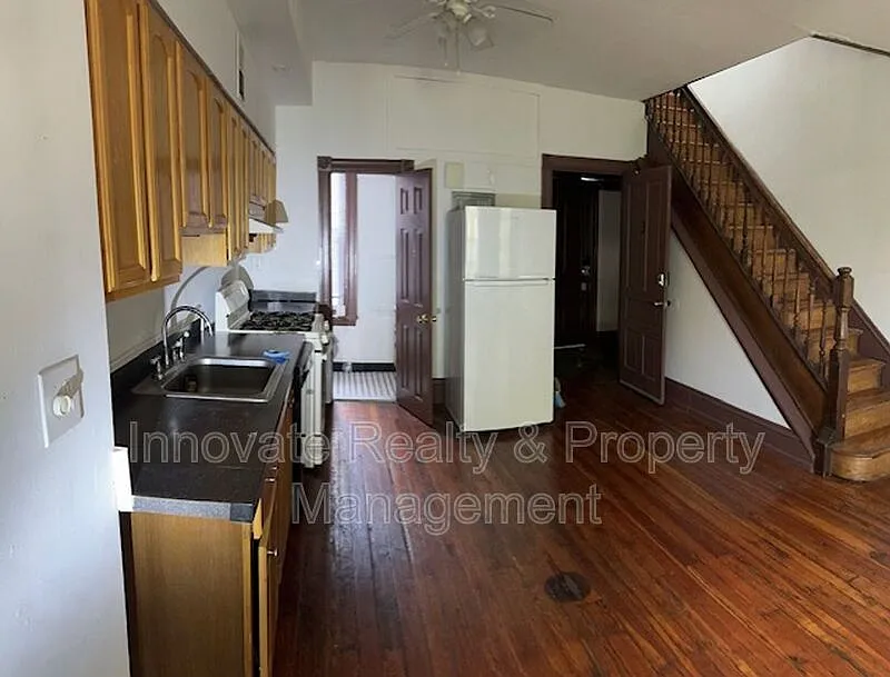 4416 Locust St #C
