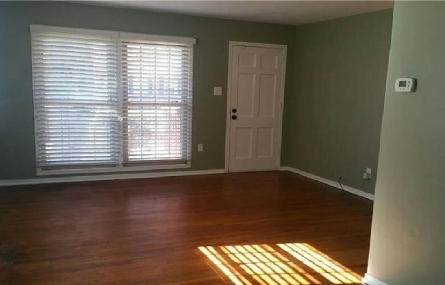 7108 Chryslon Lane Norfolk, VA 23513 — Photo 3