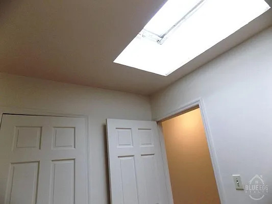 Rented by Blue Egg Realty Corp | media 10