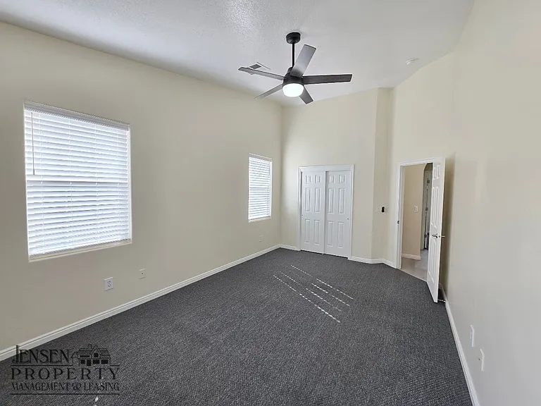 2055 E 180 South Cir — Photo 15