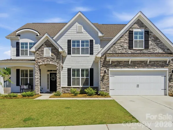 2204 Skybrook Oaks Dr, Huntersville, NC 28078