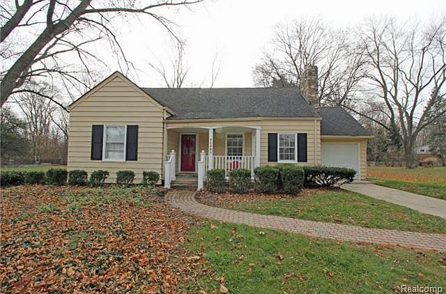 1st image of 42485 Roberta St