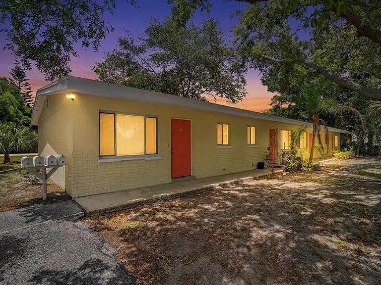 5991 Fairfield Ave S — Photo 12
