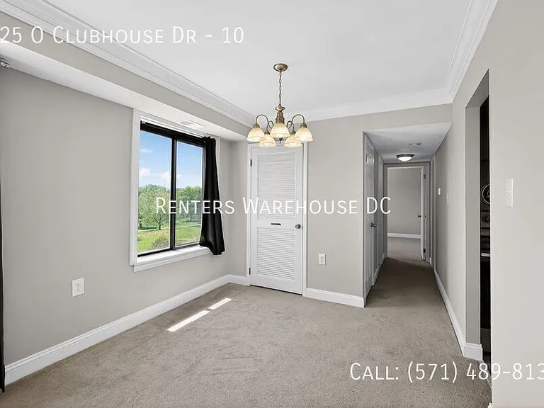 125 O'Clubhouse Dr #10 — Photo 11