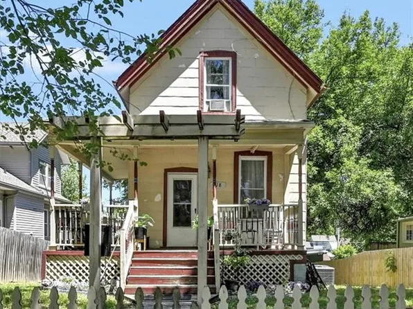 718 N Broadway St, Leavenworth, KS 66048