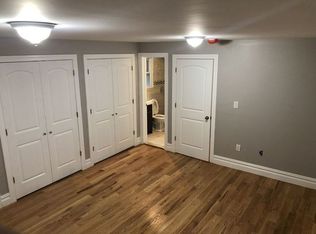 14581 220th St, Springfield Gardens, NY 11413