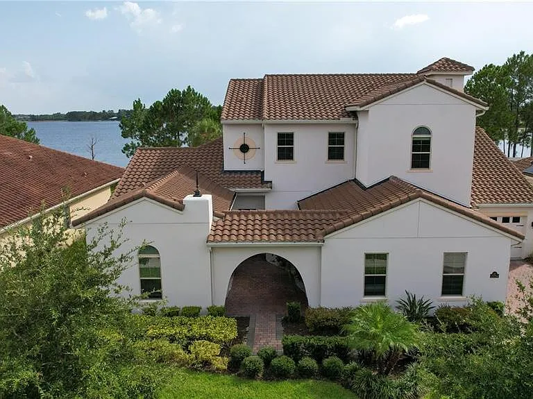 15704 Marina Bay Dr — Photo 1