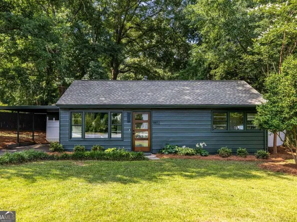 1802 La Dawn Ln NW, Atlanta, GA 30318