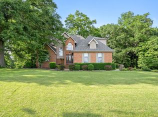 208 Loop Dr, Winchester, TN 37398
