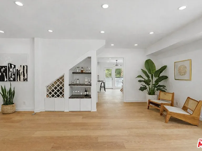 5220 Melvin Ave — Photo 10