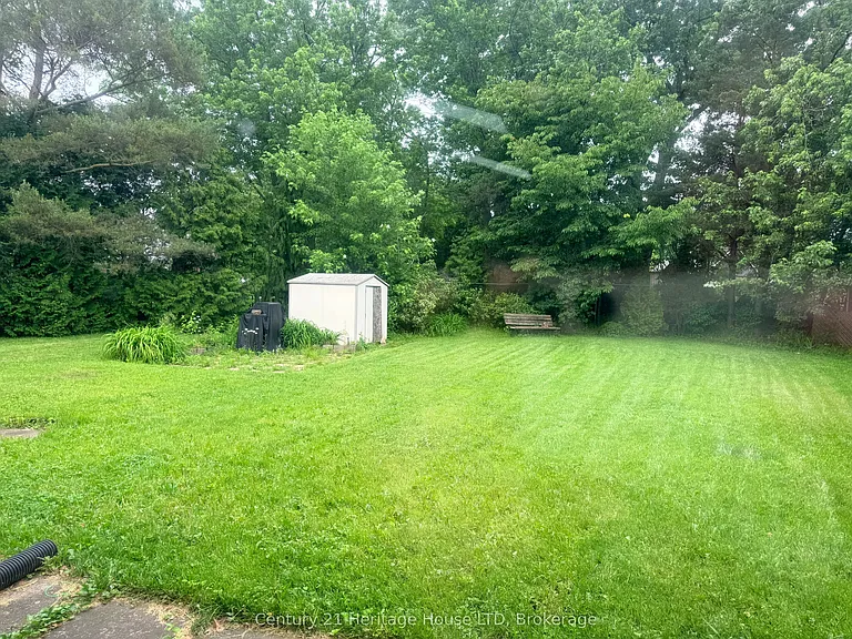 7643 Cavendish Dr — Photo 12
