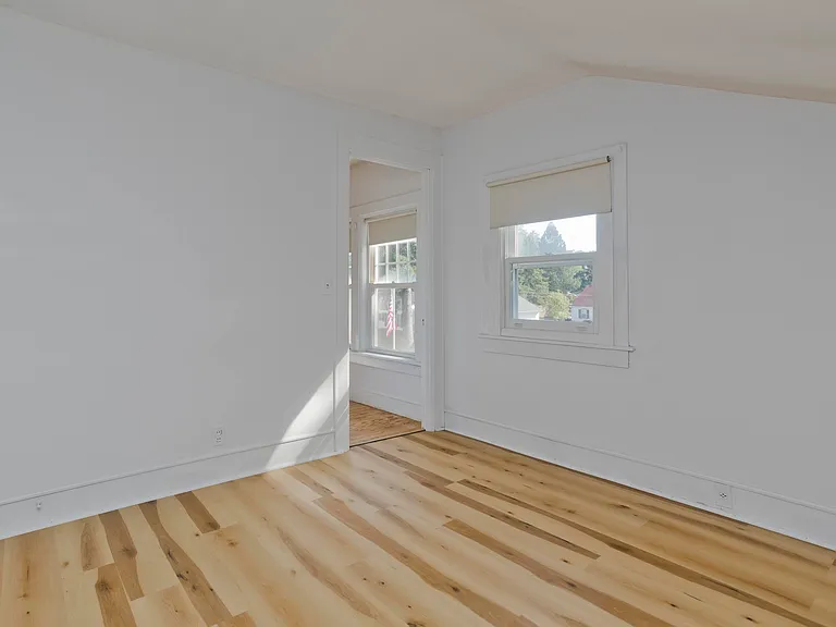 615 Newton St #2 — Photo 12