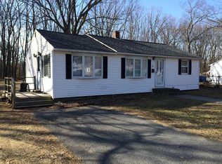 215 Florence St, Leominster, MA 01453