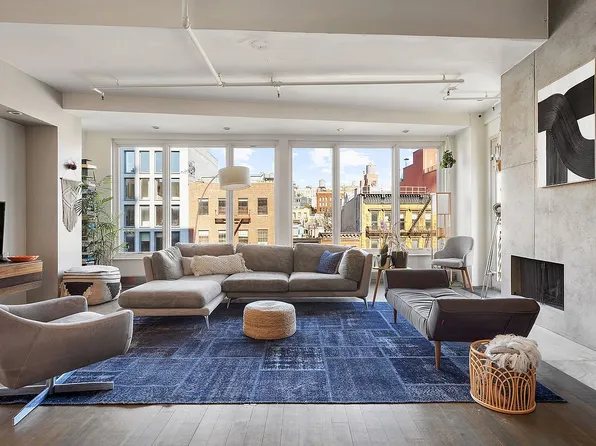 259 Bowery Fl 5, New York, NY 10002