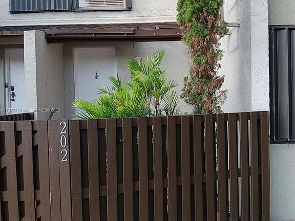 3rd image of 10020 NW 9th Street Cir APT 202