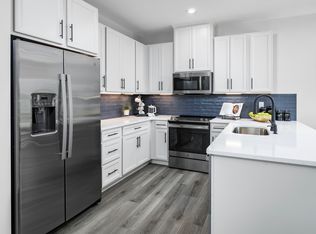 113 Birchwood Ln, Williamstown, NJ 08094