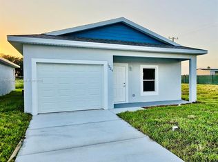 1435 Las Villas Blvd, Sebring, FL 33870