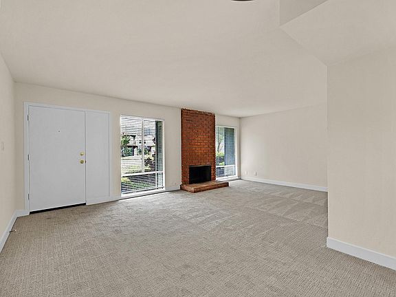 4th image of 3122 La Cresta