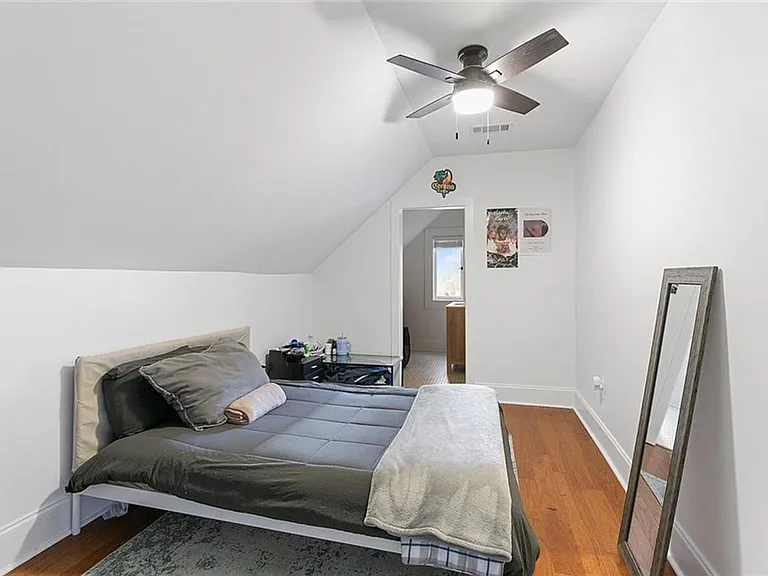 7512 Freret St — Photo 10