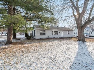 6911 Meese Dr, Lansing, MI 48911