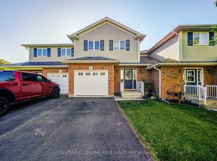 124 College St #9, West Lincoln, ON L0R2A0