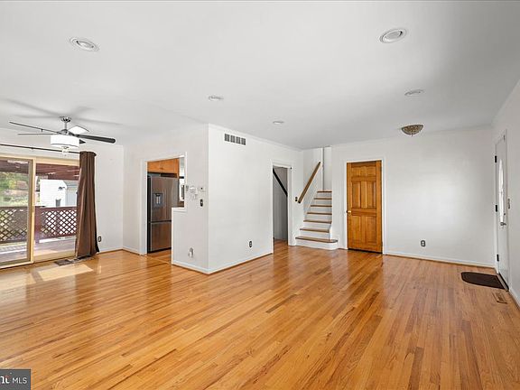 5th image of 414 N Shipley St