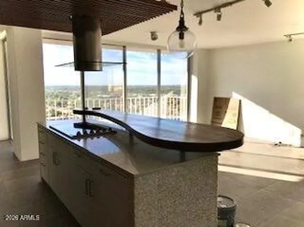 207 W CLARENDON Avenue #C14, Phoenix, AZ 85013