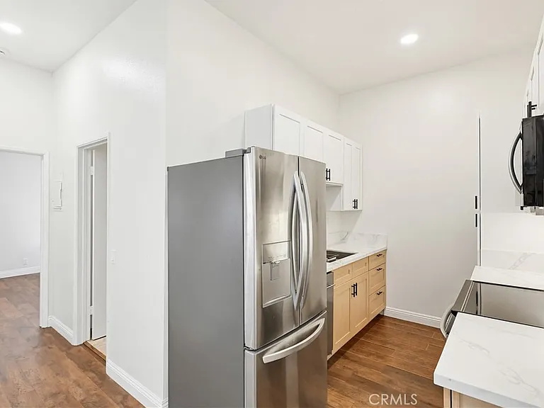 8328 Regents Rd #1F — Photo 9