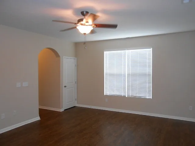 7266 Rondeau Dr — Photo 6