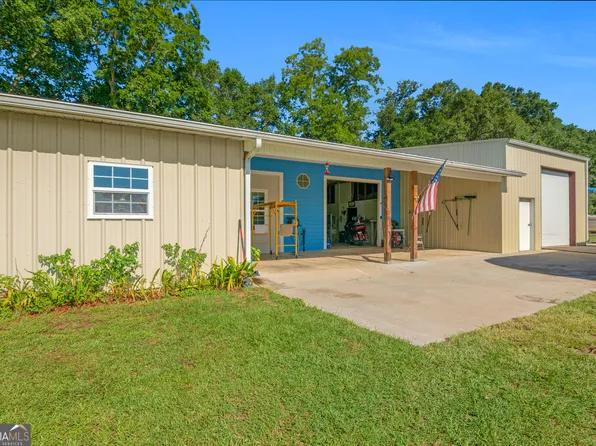 3202 Wards Church Rd, Blackshear, GA 31516